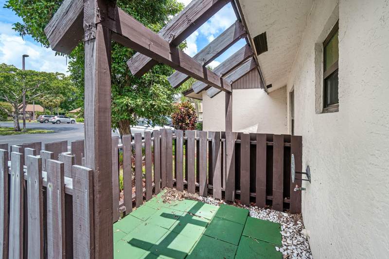 2 bedroom Villa at 28 Via De Casas Norte, Tradewinds At Dos Lagos Condo, Boynton Beach — photo 4