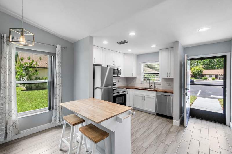 2 bedroom Villa at 28 Via De Casas Norte, Tradewinds At Dos Lagos Condo, Boynton Beach — photo 5