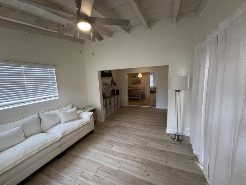 3 bedroom Single Family Residence at 17 S D Street #1, Lake Worth Town Of, Lake Worth Beach — photo 4