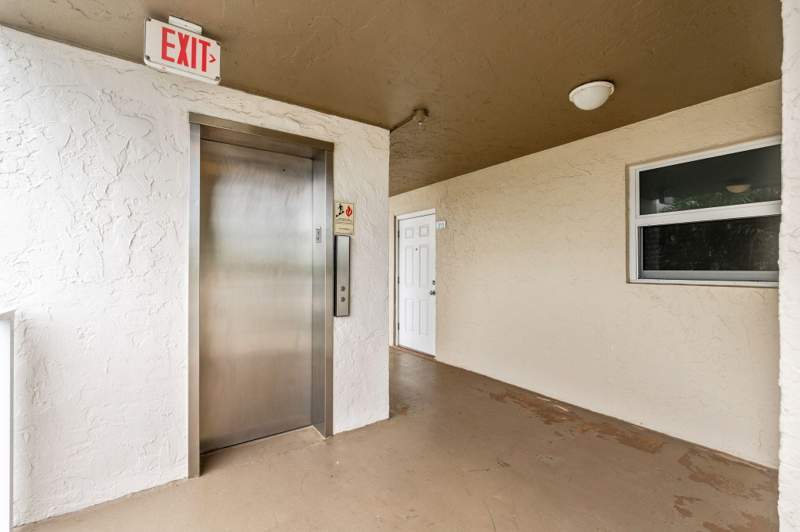 1 bedroom Condominium at 2929 S Ocean #315, BOCA CONDO, Boca Raton — photo 3
