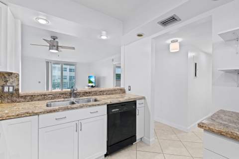 2929 S Ocean #315, Boca Raton FL - photo 8 of 49