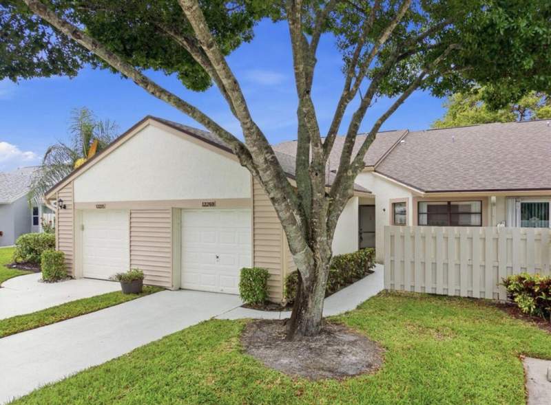 2 bedroom Villa at 12269 COUNTRY GREENS Boulevard, SOUTHPOINTE, Boynton Beach — photo 2