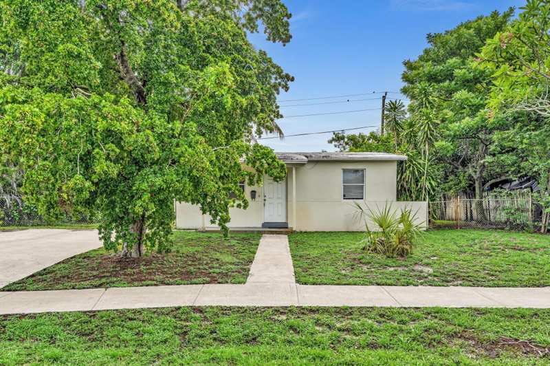 1 bedroom Single Family Residence at 4936 NE 14th Avenue, Pompano Beach Highlands, Pompano Beach — photo 1