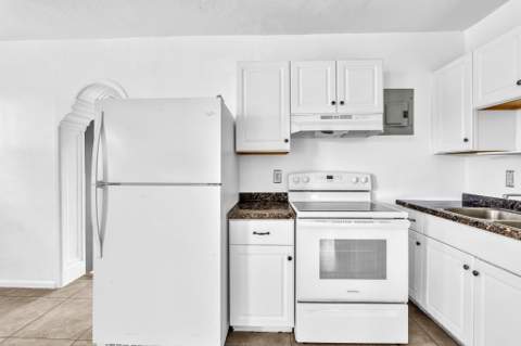 4936 NE 14th Avenue, Pompano Beach FL - photo 14 of 35