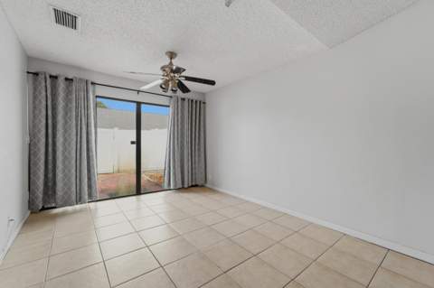 4520 Feivel Road #49, West Palm Beach FL - photo 15 of 48
