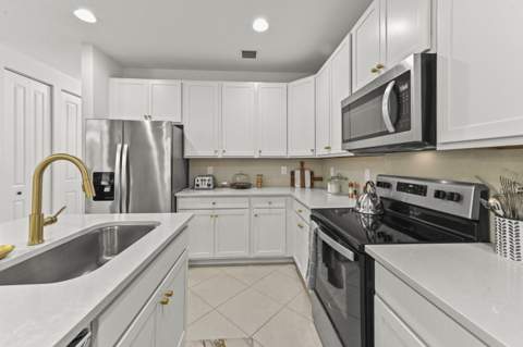355 NW 33rd Lane, Pompano Beach FL - photo 17 of 38