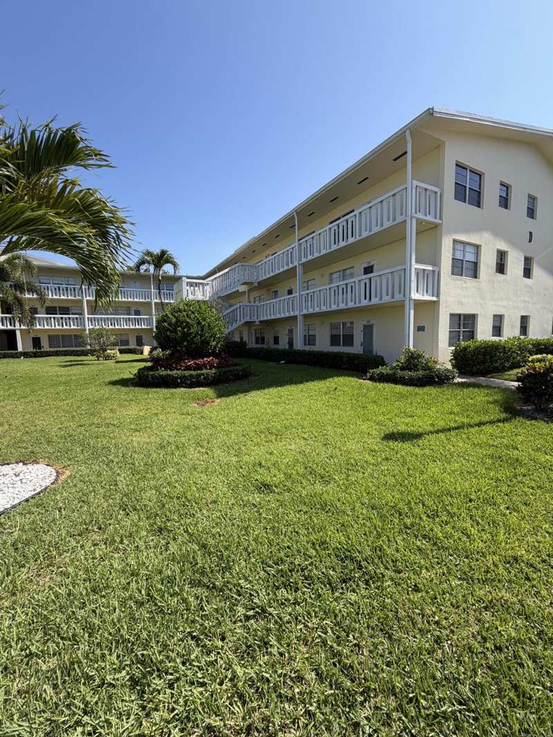 2 bedroom Condominium at 166 Dorset D, Century Village, Boca Raton — photo 1