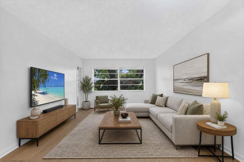1 bedroom Condominium at 5061 W Oakland Park Boulevard #113, Fern Gardens Condo, Lauderdale Lakes — photo 2