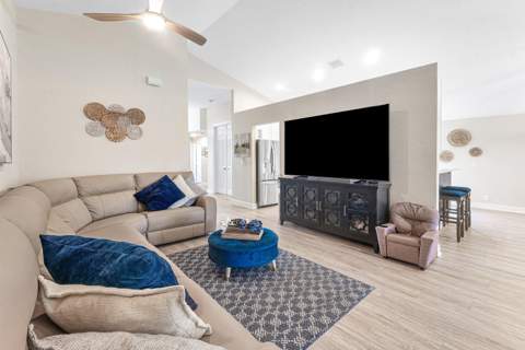 5641 Fountains Drive #5641, Lake Worth FL - photo 9 of 38