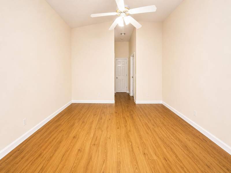 2 bedroom Single Family Residence at 611 NW Whitfield Way, Cascades At St Lucie West Phase 1 , Port St. Lucie — photo 2