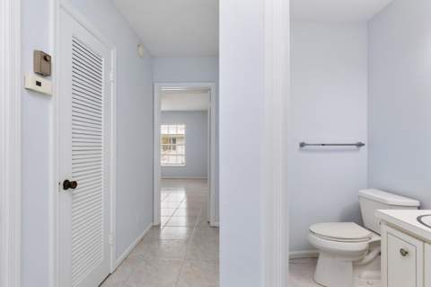 2261 NE 67th Street #1826, Fort Lauderdale FL - photo 11 of 17