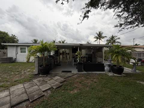 3407 Taconic Drive, West Palm Beach FL - photo 16 of 24