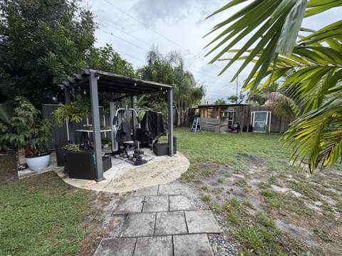 3407 Taconic Drive, West Palm Beach FL - photo 17 of 24