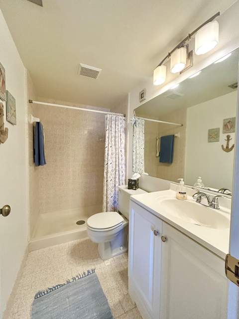 132 Lake Pine Circle #B-2, Greenacres FL - photo 21 of 42