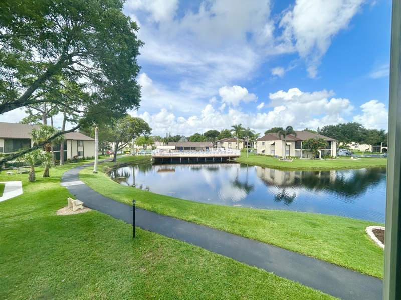 2 bedroom Condominium at 132 Lake Pine Circle #B-2, Pine Ridge South I Condo, Greenacres — photo 5