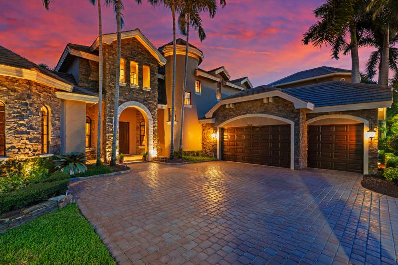 5 bedroom Single Family Residence at 10538 Versailles Boulevard, Versailles, Wellington — photo 4