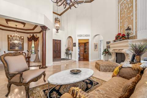 10538 Versailles Boulevard, Wellington FL - photo 15 of 45