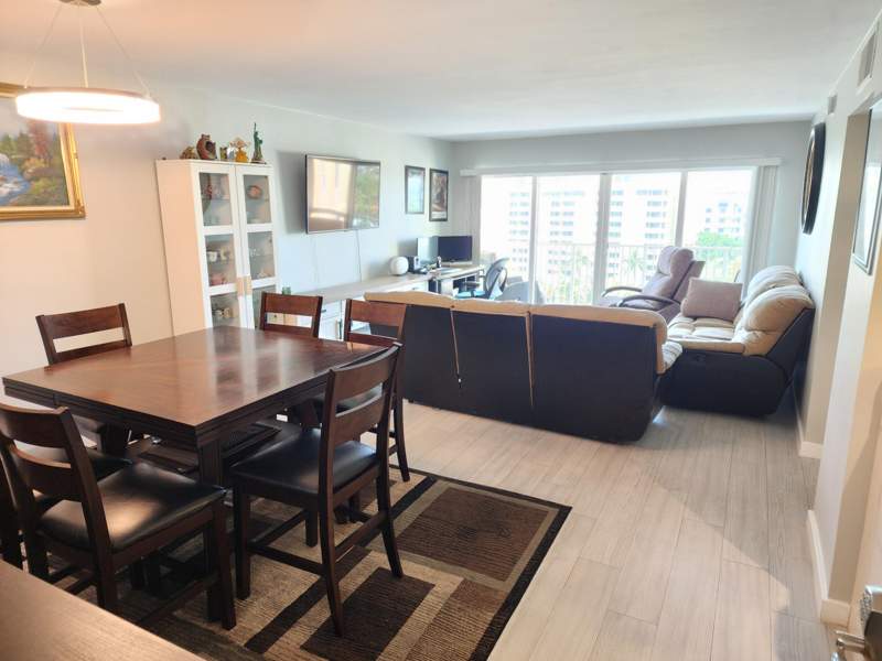 1 bedroom Condominium at 1200 Hibiscus Avenue #1006, Aristocrat, Pompano Beach — photo 3