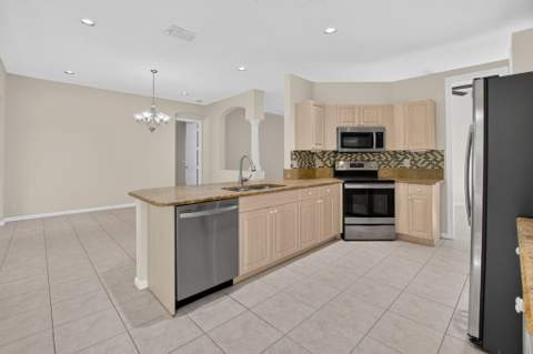 7290 Southport Drive, Boynton Beach FL - photo 13 of 55