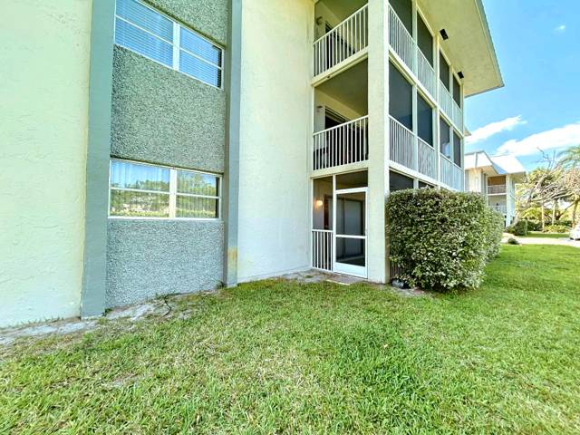 2960 Riverside Drive #113-2 home for sale in Foxwood Hollow at Coral Springs