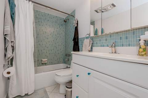 320 S Surf Road #206, Hollywood FL - photo 24 of 34