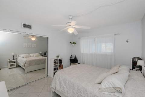 320 S Surf Road #206, Hollywood FL - photo 22 of 34