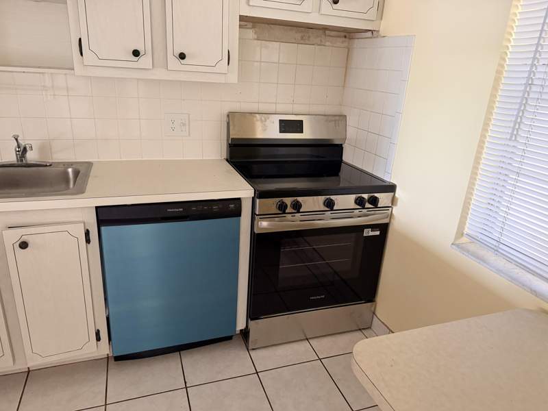 2 bedroom Condominium at 1025 Country Club Drive #301, Oriole Golf, Margate — photo 3