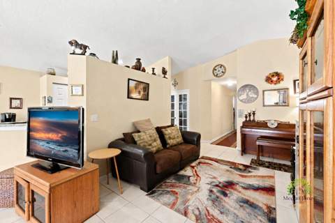 5863 Azalea Circle, West Palm Beach FL - photo 20 of 49
