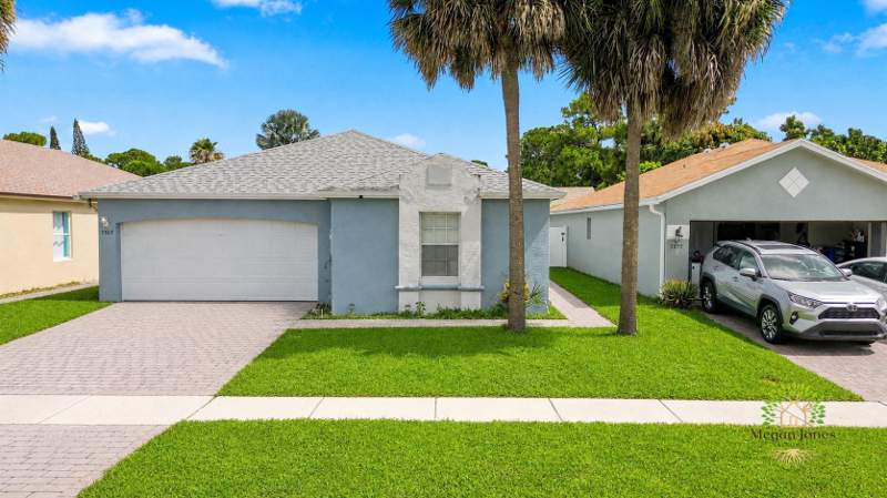 4 bedroom Single Family Residence at 5863 Azalea Circle, Victoria Woods 4, West Palm Beach — photo 4