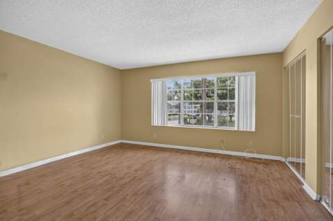 3714 Savoy Lane #F, West Palm Beach FL - photo 18 of 59