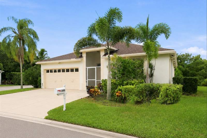 2 bedroom Single Family Residence at 1490 Fairway Circle, Olive Tree Par 5c, Greenacres — photo 4