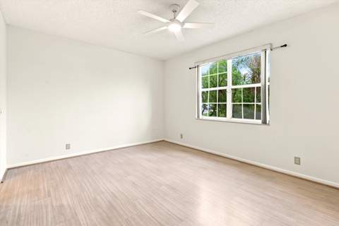 1490 Fairway Circle, Greenacres FL - photo 12 of 30