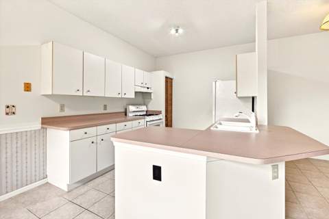 1490 Fairway Circle, Greenacres FL - photo 8 of 30