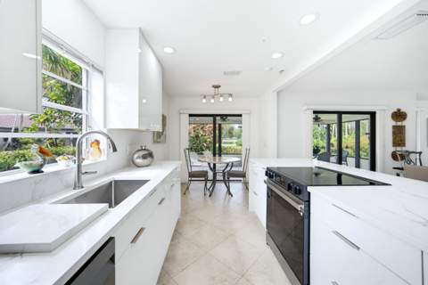 21195 Juego Circle #16-A, Boca Raton FL - photo 9 of 43