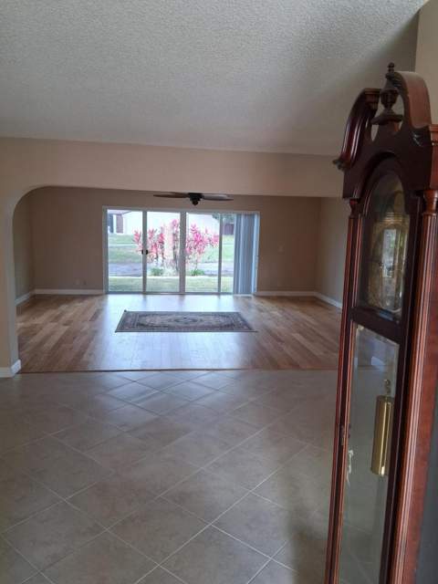 4703 Rainbow Drive, Greenacres FL - photo 10 of 19