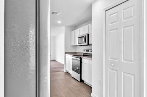2518 SW Savage Boulevard, Port St. Lucie FL - photo 21 of 50