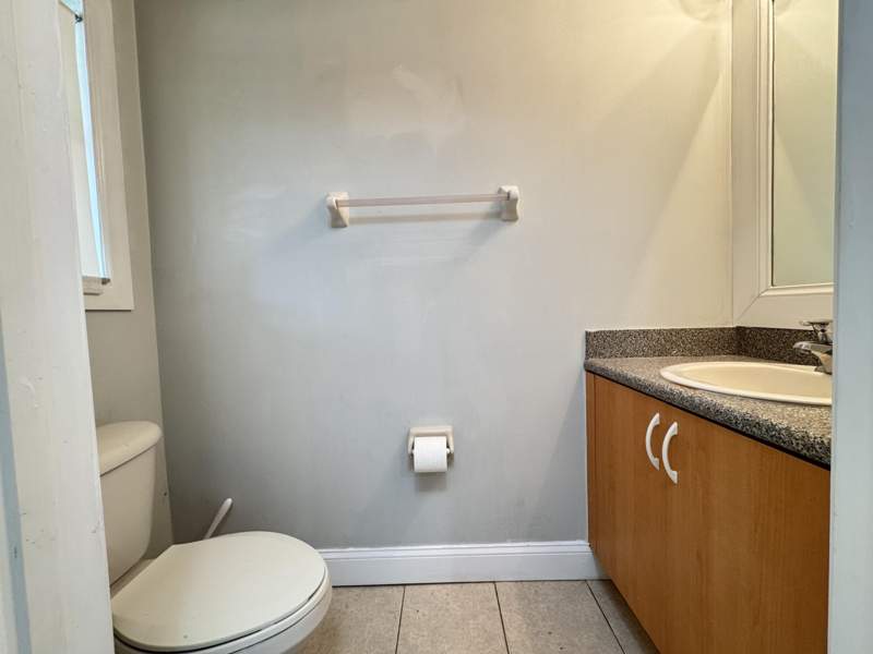 2 bedroom Townhouse at 945 Imperial Lake Road, Waterways Taheri Pud, Lake Belvedere Estates — photo 5