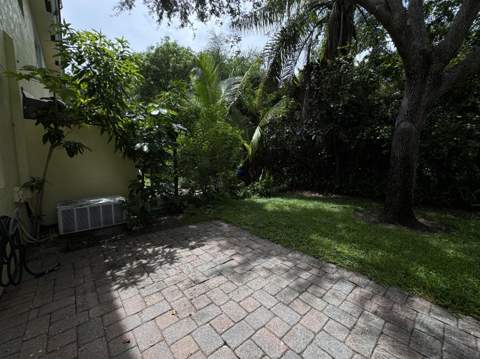 945 Imperial Lake Road, Lake Belvedere Estates FL - photo 12 of 32