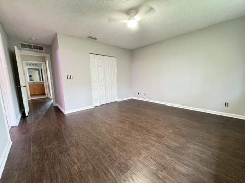 945 Imperial Lake Road, Lake Belvedere Estates FL - photo 21 of 32