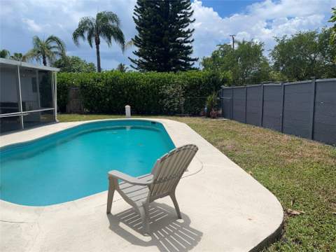 5813 NW 18th Court, Margate FL - photo 10 of 63