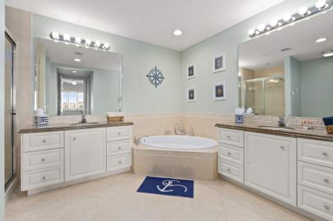 16 Harbour Isle Drive #303, Fort Pierce FL - photo 11 of 25