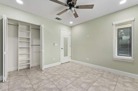 1431 SE Colchester Circle, Port St. Lucie FL - photo 23 of 32