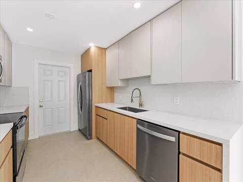 3856 Corrigan Court, Lake Worth Beach FL - photo 13 of 39