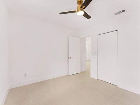 3856 Corrigan Court, Lake Worth Beach FL - photo 22 of 39
