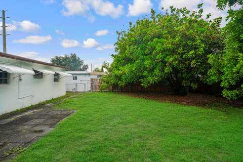 6340 Washington Street, Hollywood FL - photo 17 of 27