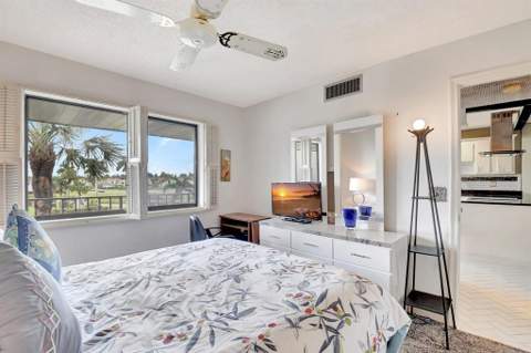 4070 Tivoli Court #307, Lake Worth FL - photo 20 of 49