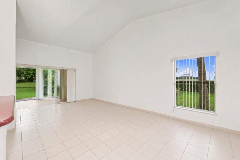 2 bedroom Villa at 3200 Carambola Circle, Tartan Coconut Creek Phase II, Coconut Creek — photo 5