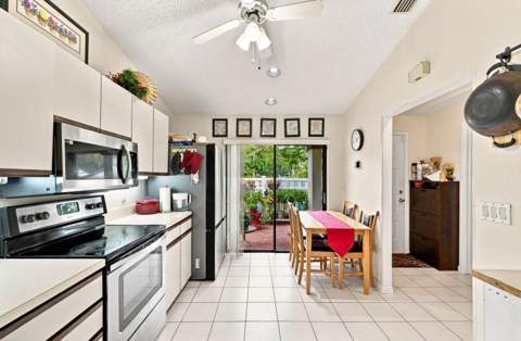 3200 Carambola Circle, Coconut Creek FL - photo 16 of 63