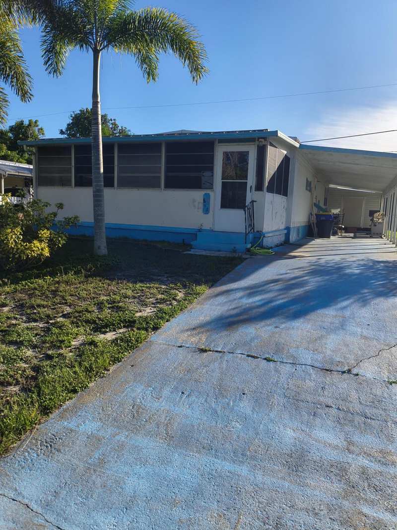 3 bedroom Mobile Home at 8294 SE Sandy Lane, Ridgeway, Hobe Sound — photo 1