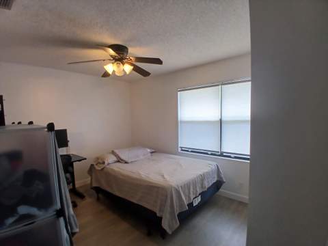 833 Hill Drive #D, West Palm Beach FL - photo 13 of 20